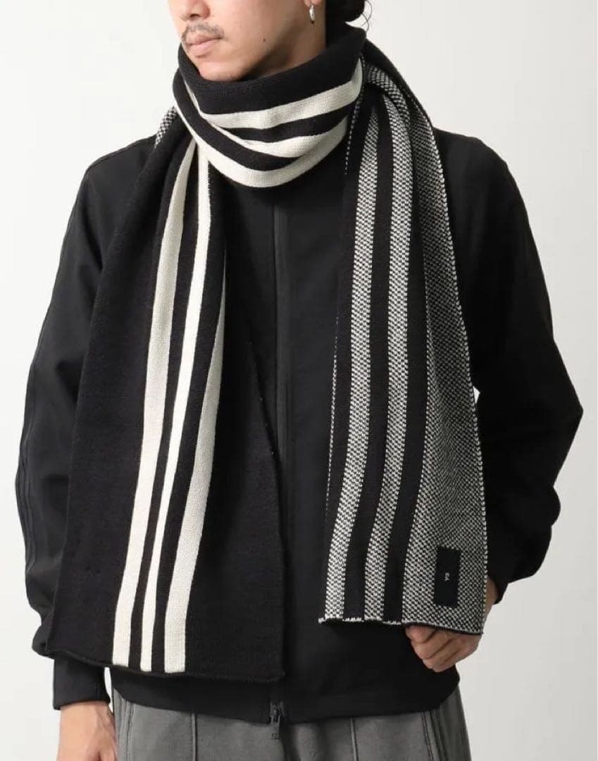 y-3新作マフラー