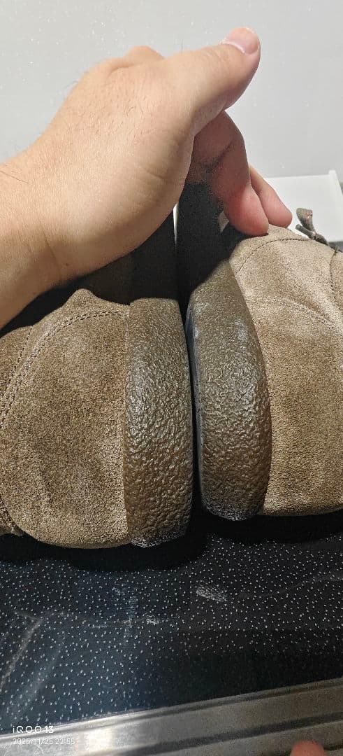 ま*ん様 MONCLER スエードブラウンシューズ