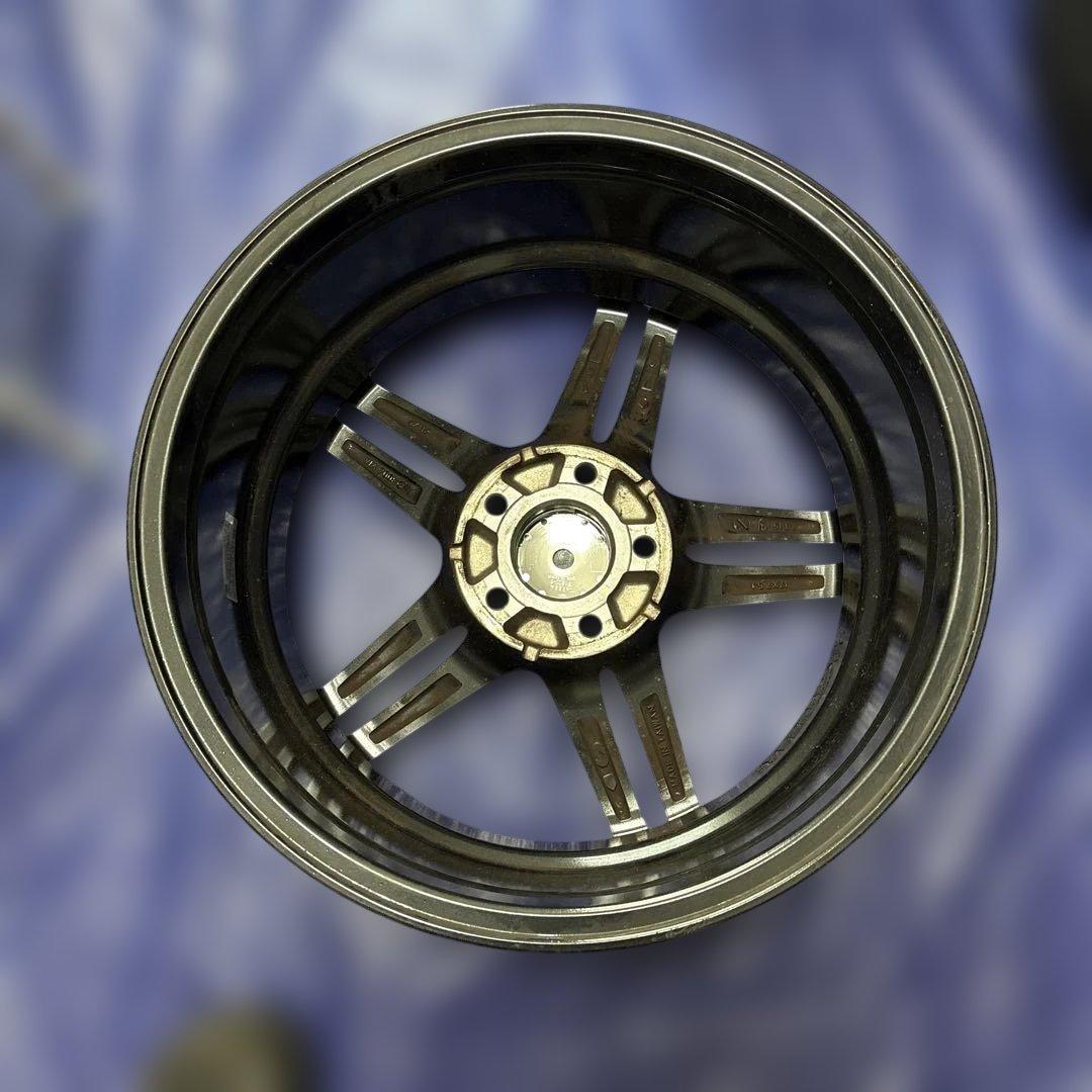 17インチアルミホイール　4本