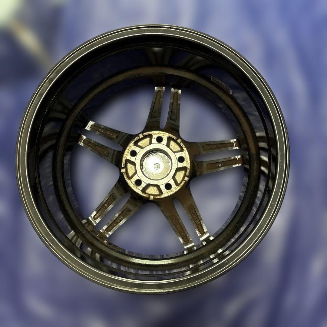 17インチアルミホイール　4本