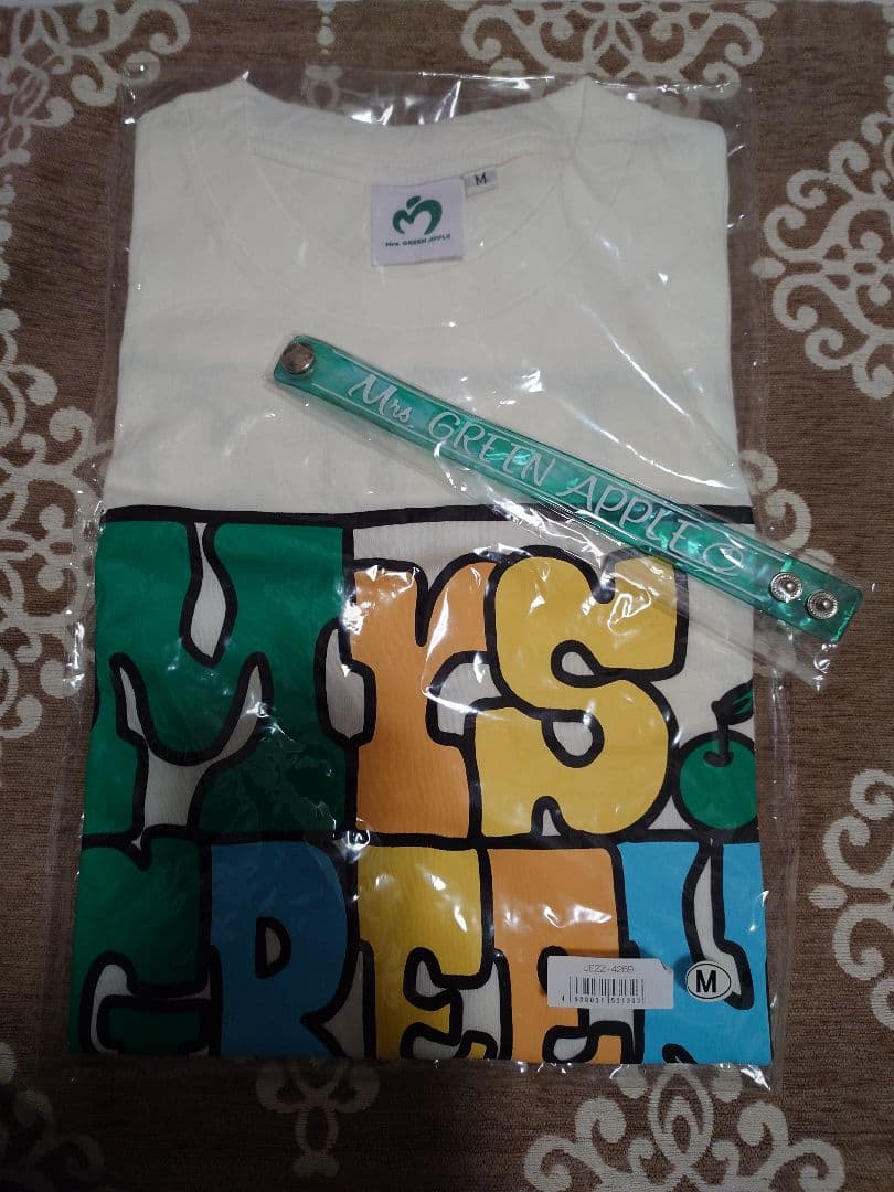 Mrs. GREEN APPLE 2022夏 Tシャツ＆ラババン