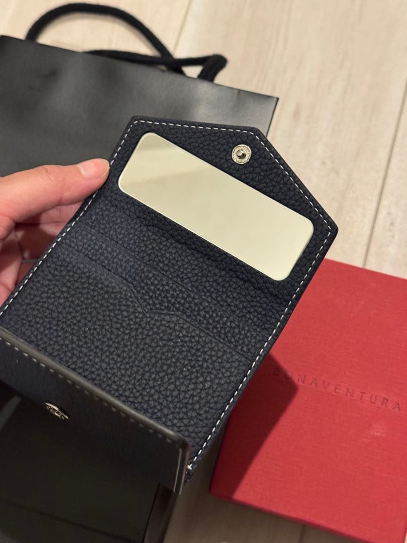 ボナベンチュラ　スマホケース　アクセサリー