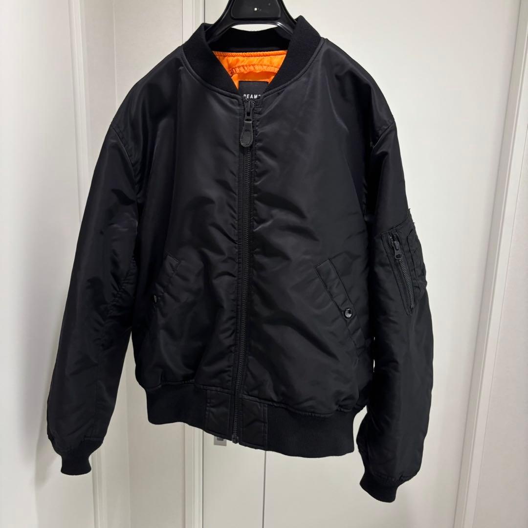 美品　BEAMS ブラック MA-1 サーモライト　Mサイズ
