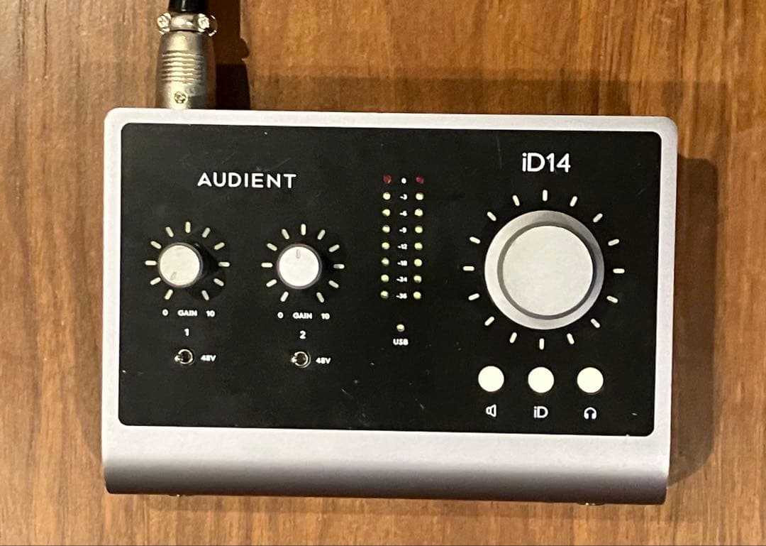 AUDIENT iD14mkII オーディオインターフェイス