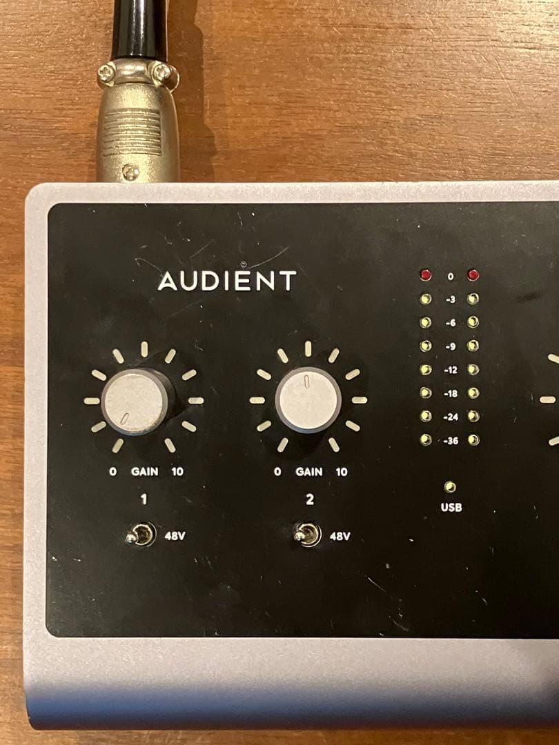 AUDIENT iD14mkII オーディオインターフェイス