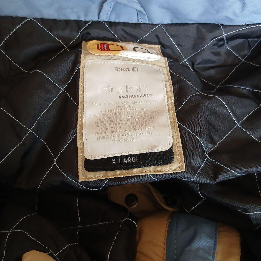 BURTON　スノボウエアToast　鑑賞用とお考えください