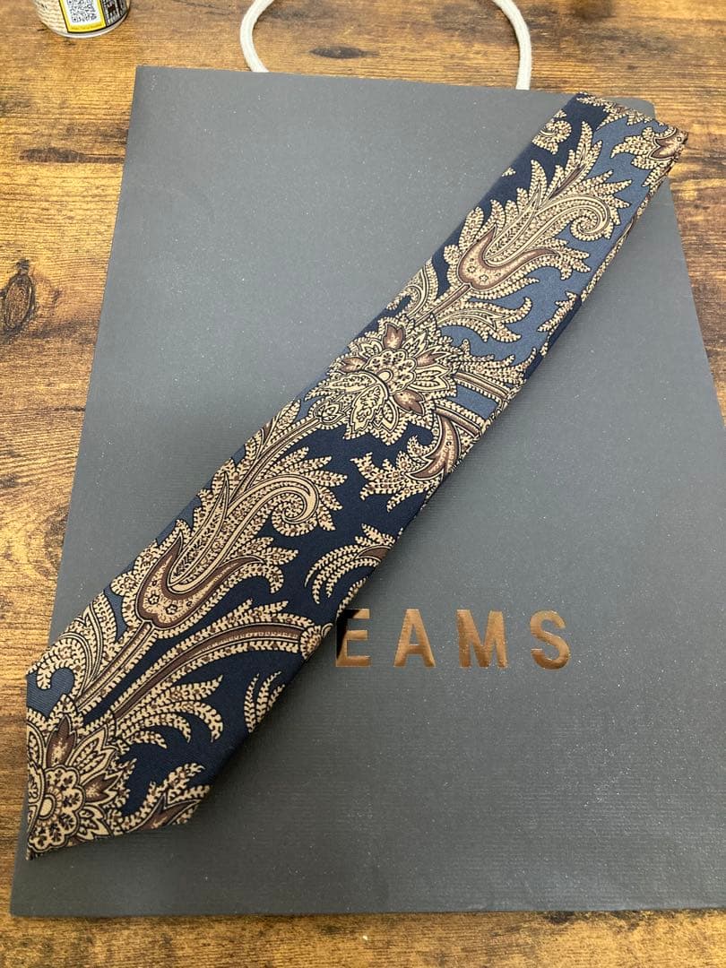 美品　beamsf Holliday&Brown ネクタイ　ペイズリー