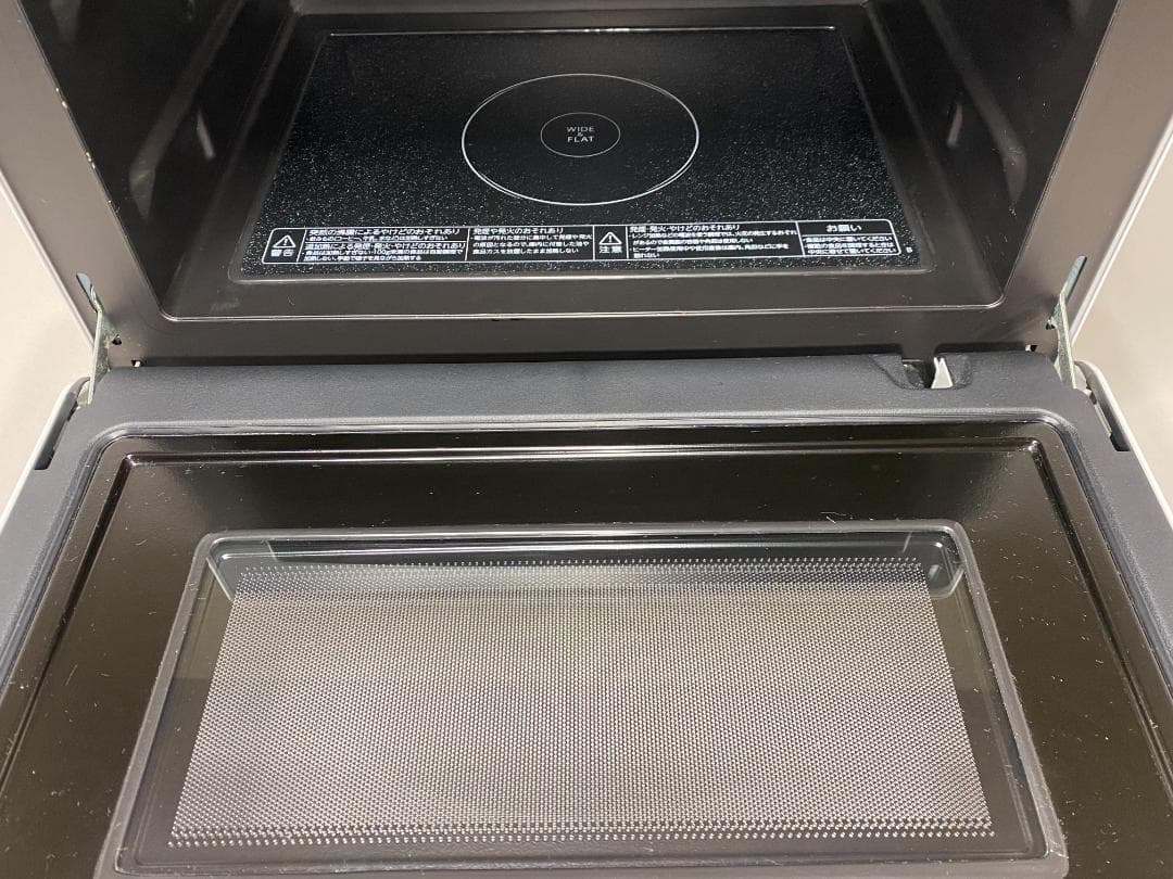 TOSHIBA オーブンレンジ　ER-TD70(W)　2020年製