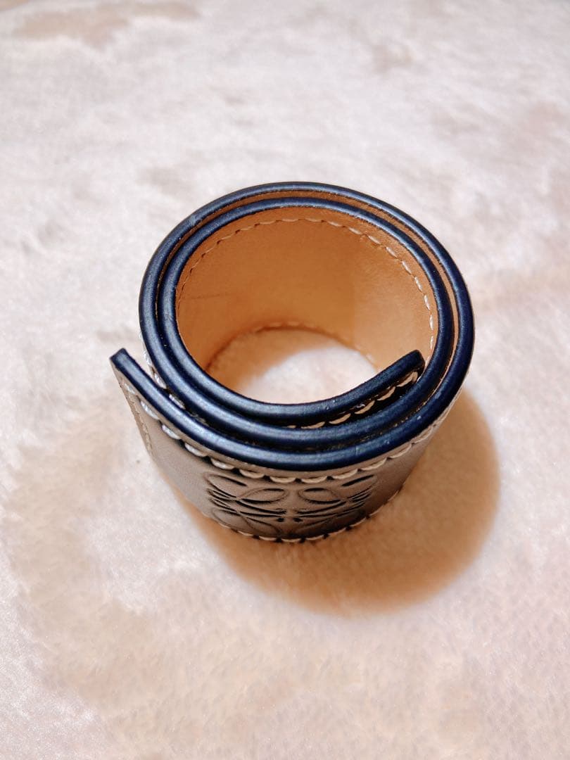 も*♪様 美品◇LOEWE ロエベ◇アナグラム スラップ ブレスレット 黒 箱・