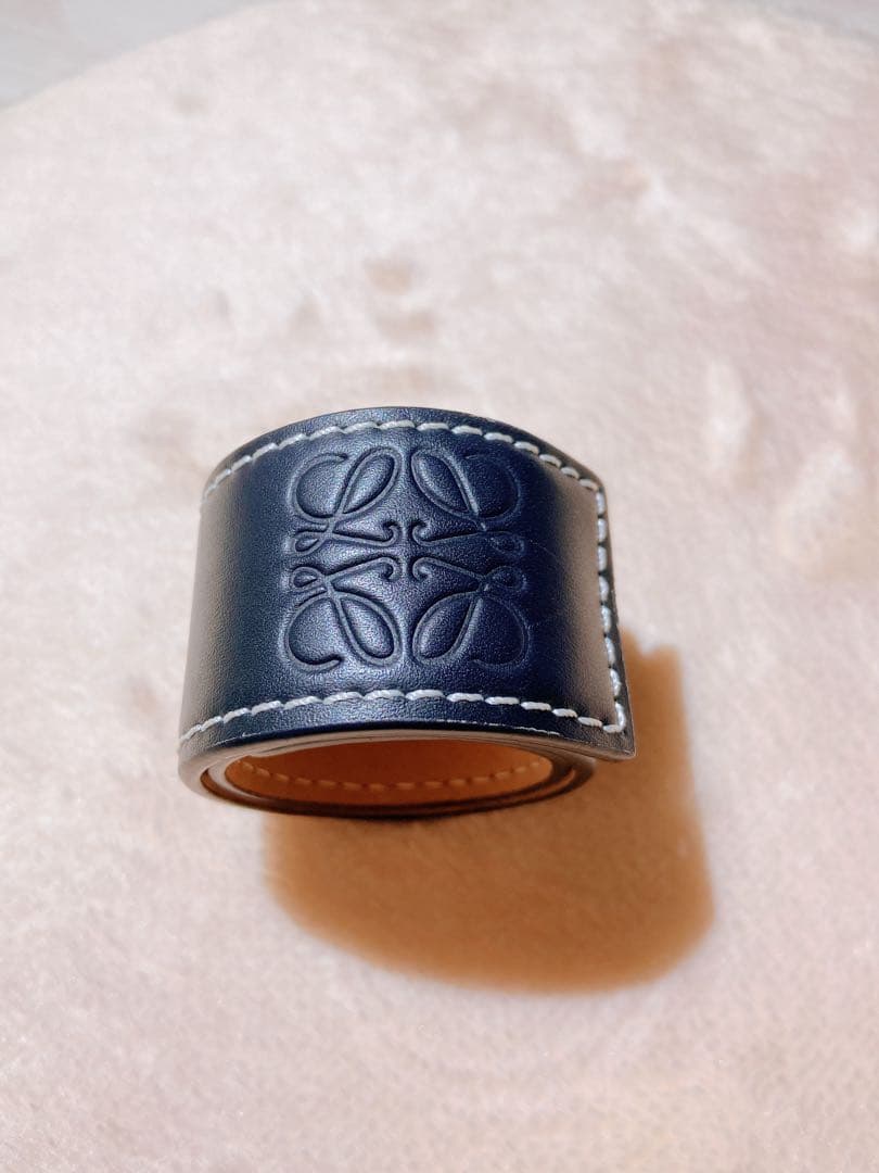 も*♪様 美品◇LOEWE ロエベ◇アナグラム スラップ ブレスレット 黒 箱・