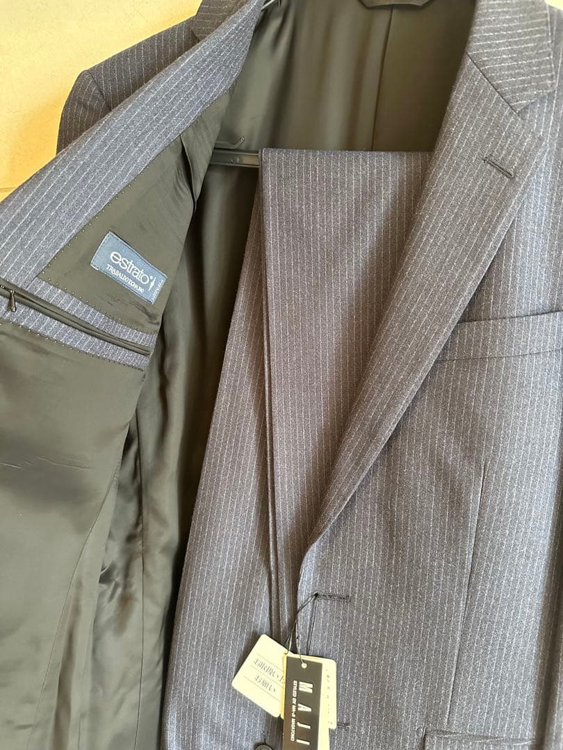 スーツ(上下セット)⭐︎新品未使用