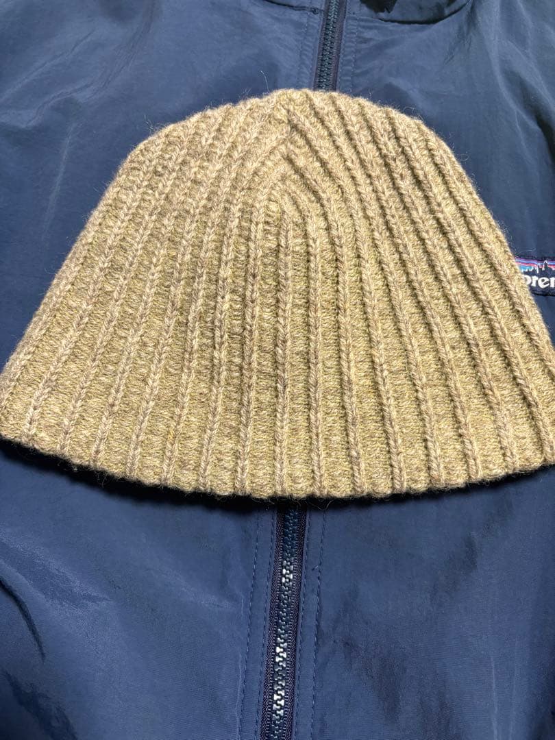 supreme シュプリーム　patagonia パタゴニア　パタロゴ　ビーニー