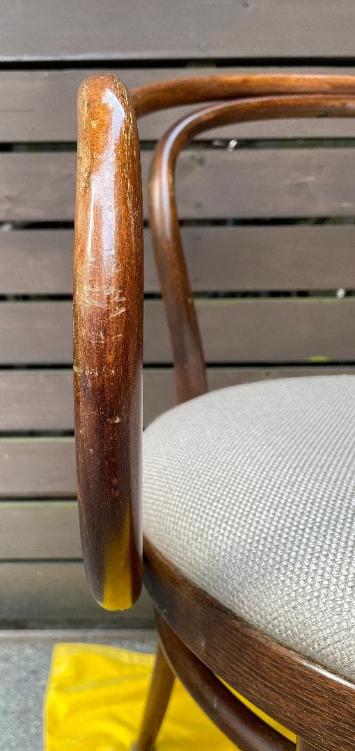 DREVOUNIA　チェコ製ヴィンテージチェアー