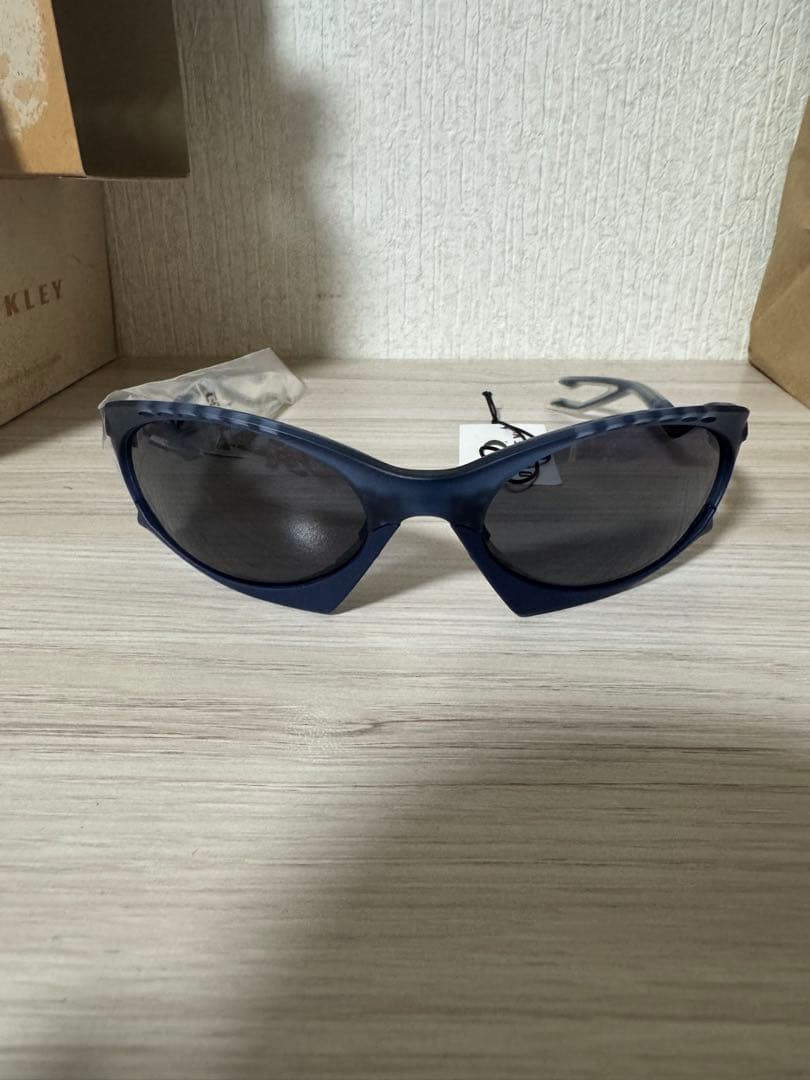 正規品ケース付きOakley プランタリス偏光レンズ新品トラビススコット愛用商品