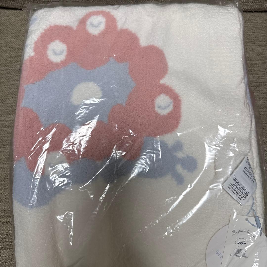 万博　ジェラートピケ　ジェラピケ　ミャクミャク　ブランケット