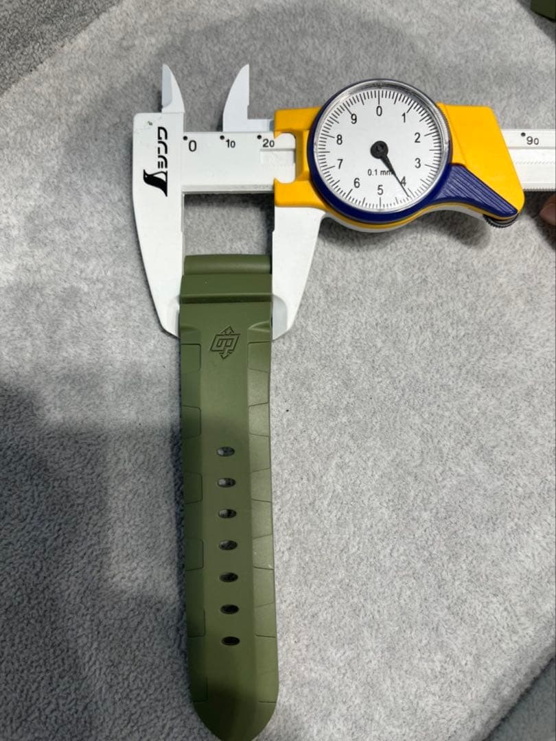 PANERAI ラバーストラップ カウッチューグリーン