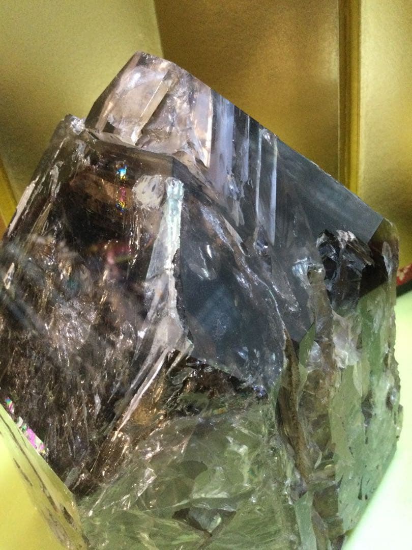 モリオン虹入りスーパーファントム、激レア、極上品モリオン原石　観賞石