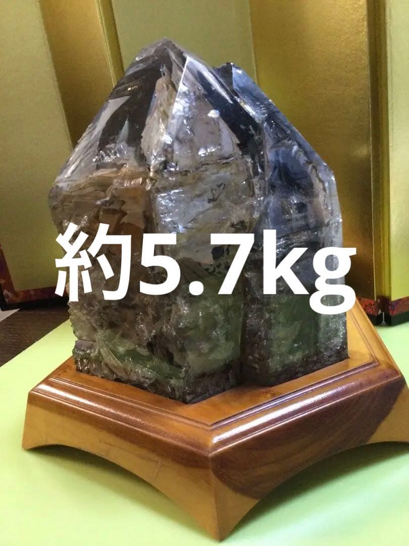 モリオン虹入りスーパーファントム、激レア、極上品モリオン原石　観賞石