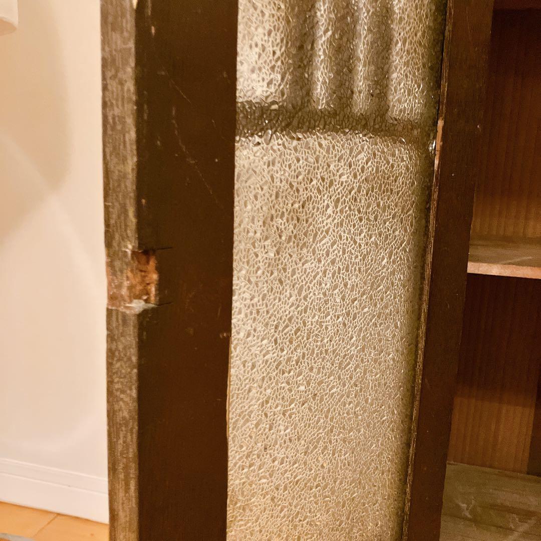 ガラス扉のキャビネット 引き出し付き 食器棚 昭和レトロ　アンティーク