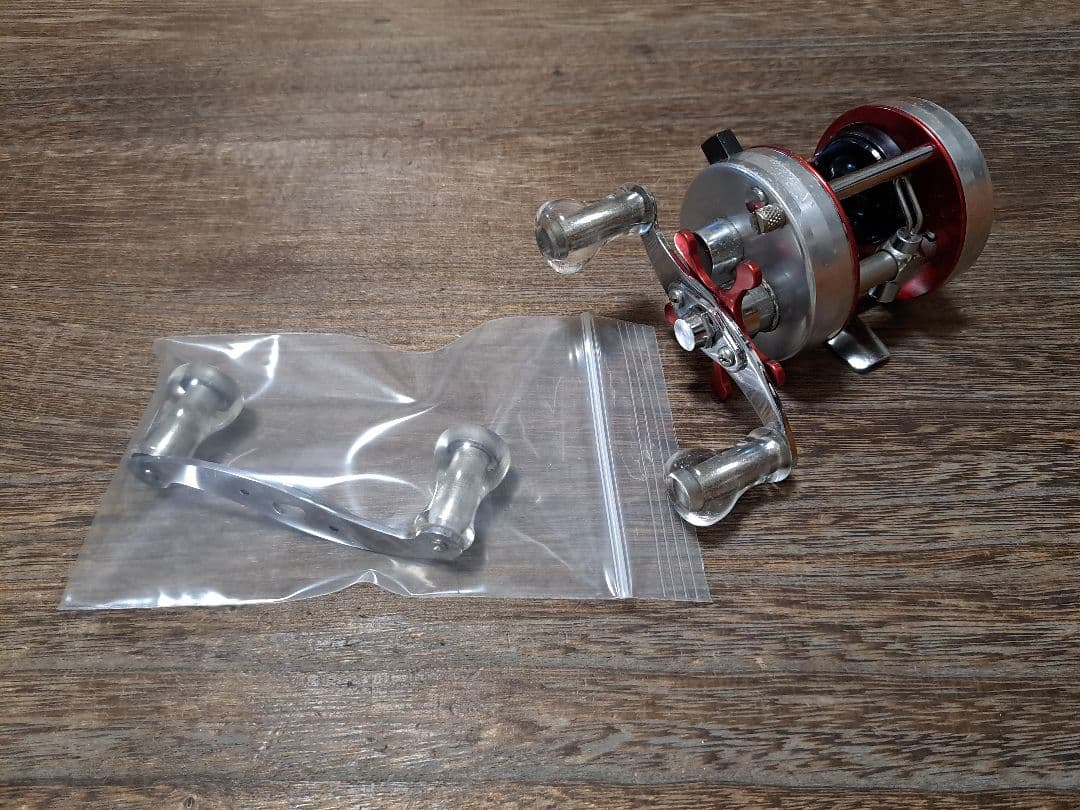 ザウルス　バルサ50　カスタム　S字パワーハンドル　シルバー × クリアノブ