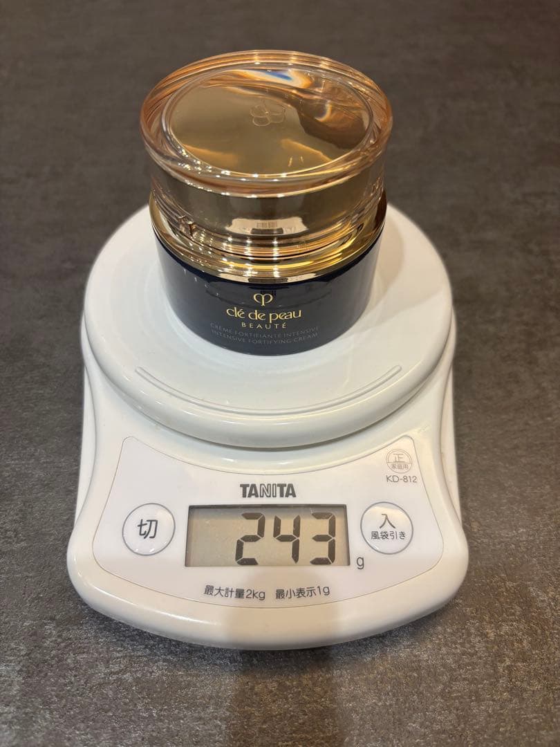 クレド ポー ボーテ　クレームアンタンシヴn 50ml