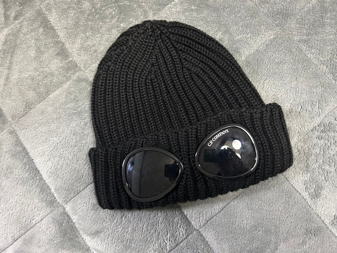 C.P. COMPANY ブラック ニット帽 S はるまんjpさん専用