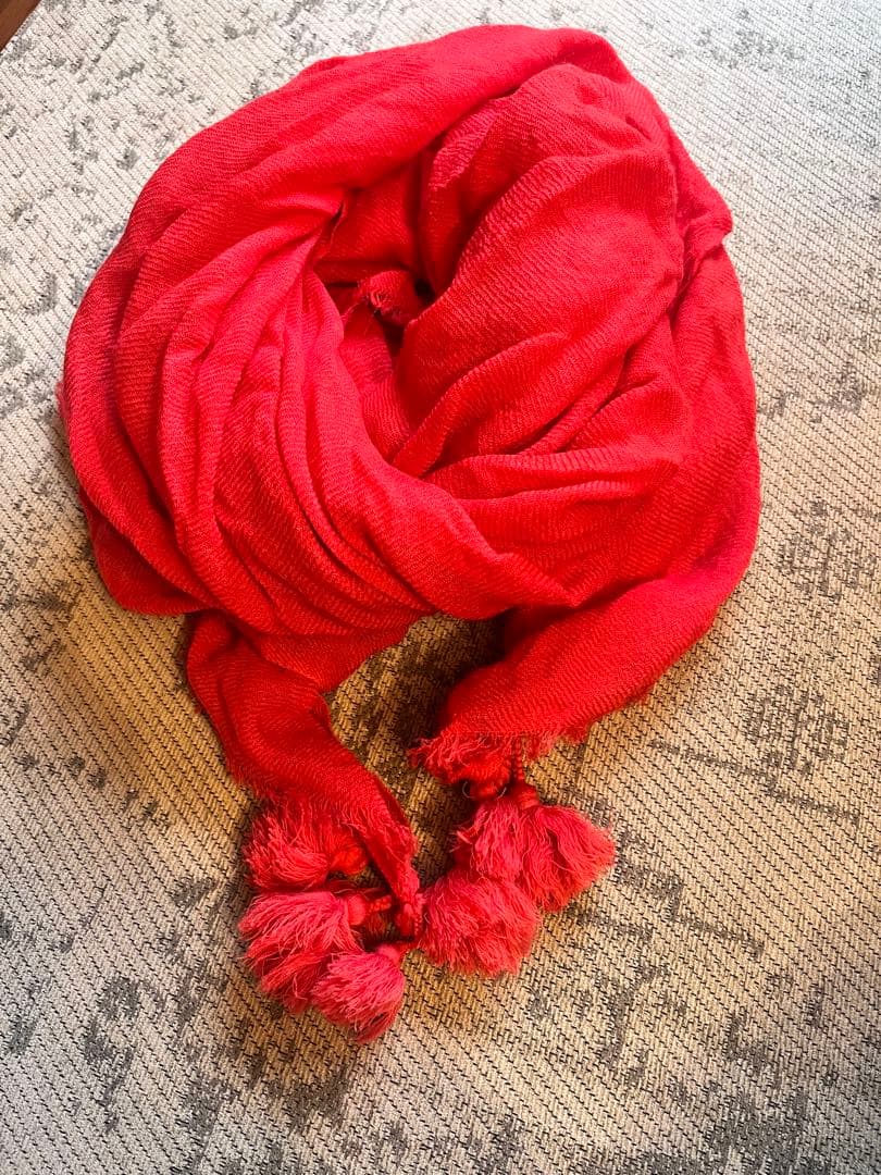 アーツアンドサイエンス ARTS&SCIENCE 赤色 大判ストール