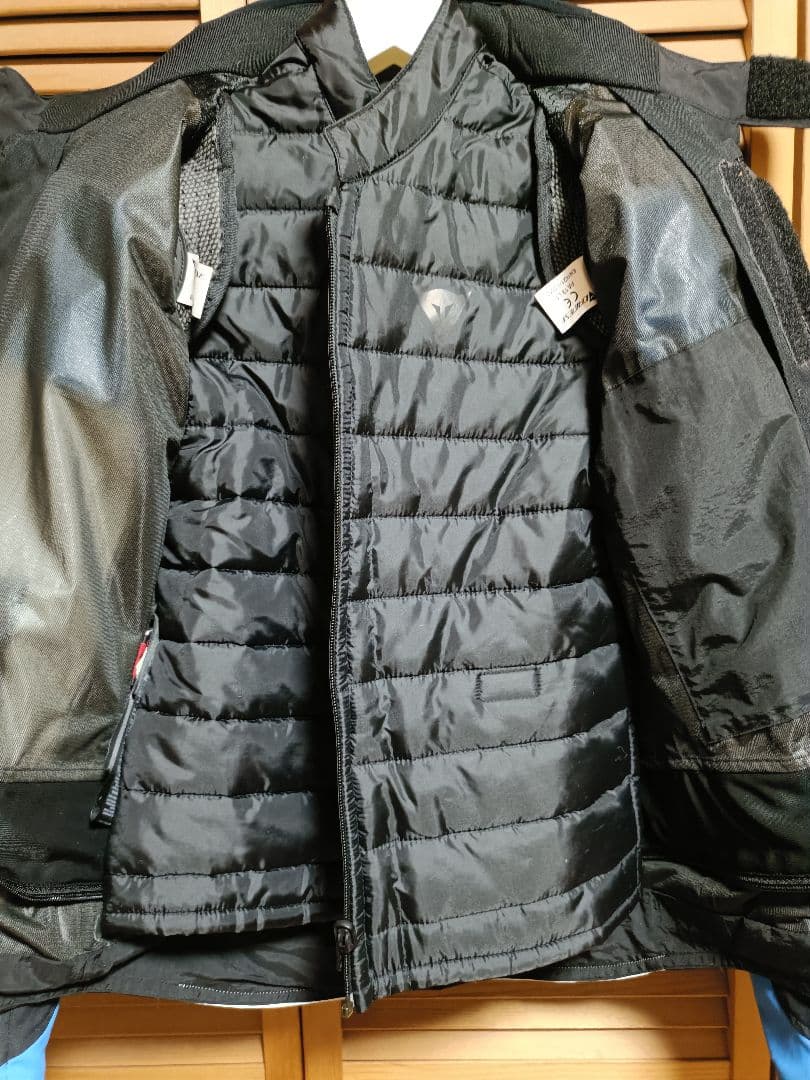 Dainese ジャケット 　訳あり　キルティングインナー付　オールシーズン