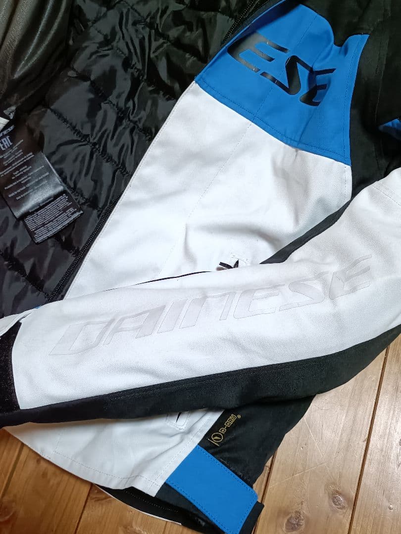 Dainese ジャケット 　訳あり　キルティングインナー付　オールシーズン