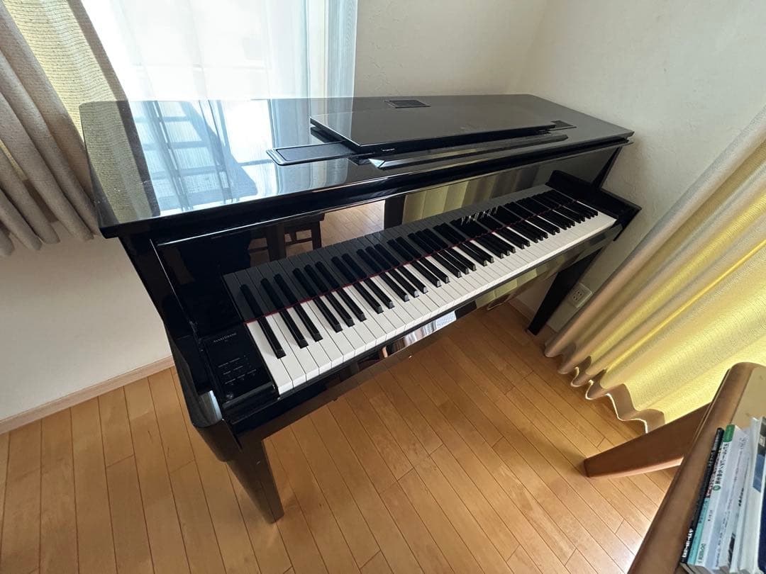 P*A様 Yamaha AvantGrand N1 黒　2015年製