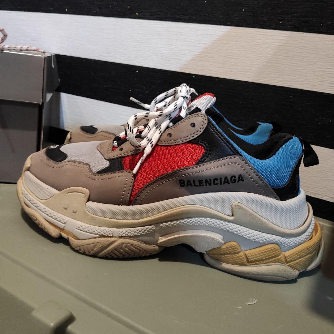 バレンシアガスニーカー37