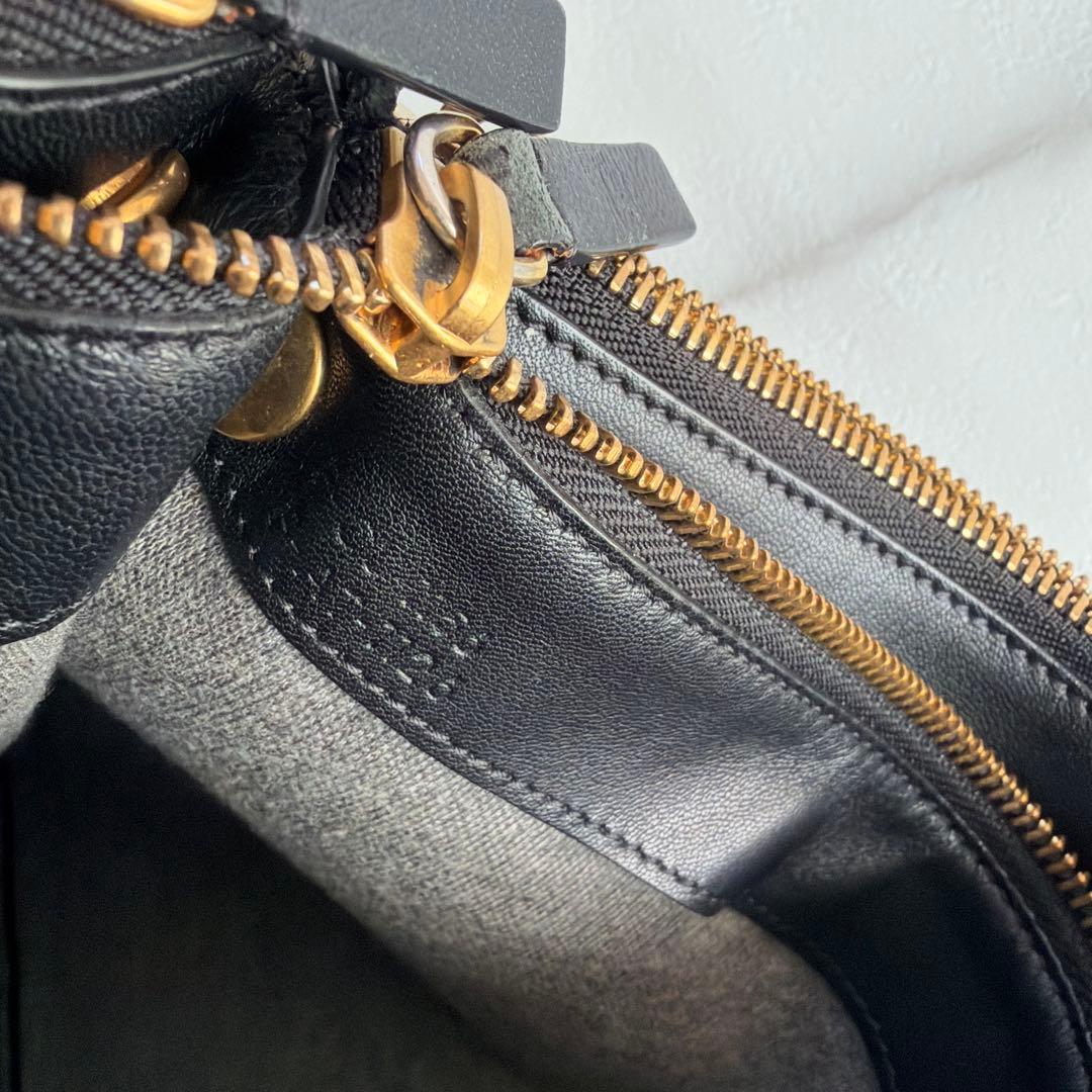 美品 CELINE セリーヌ 旧ロゴ トリオ ラージ 黒 ショルダー 保存袋