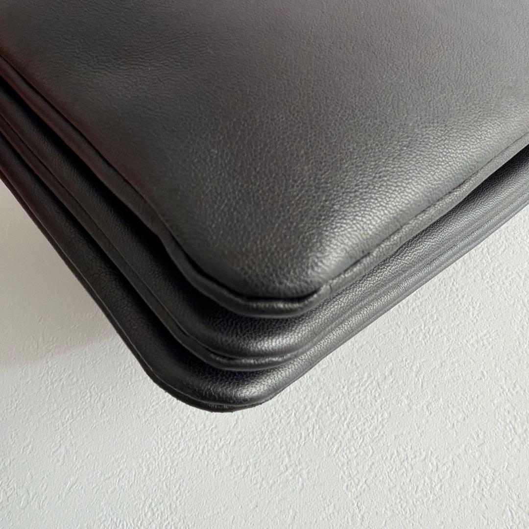 美品 CELINE セリーヌ 旧ロゴ トリオ ラージ 黒 ショルダー 保存袋