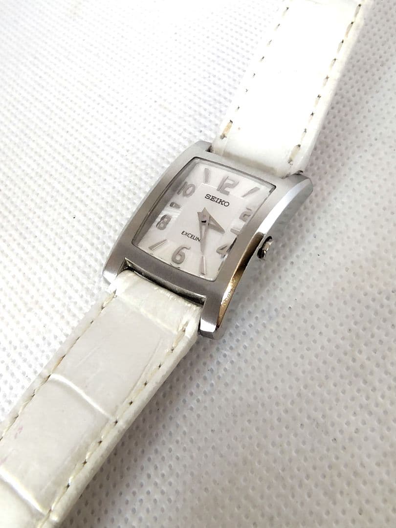【ベルト未使用、美品、希少】SEIKO セイコー　エクセリーヌ　白蝶貝ダイヤル