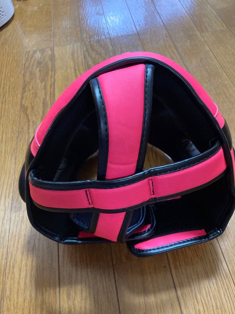 Venum ヘッドギア ピンク 1395