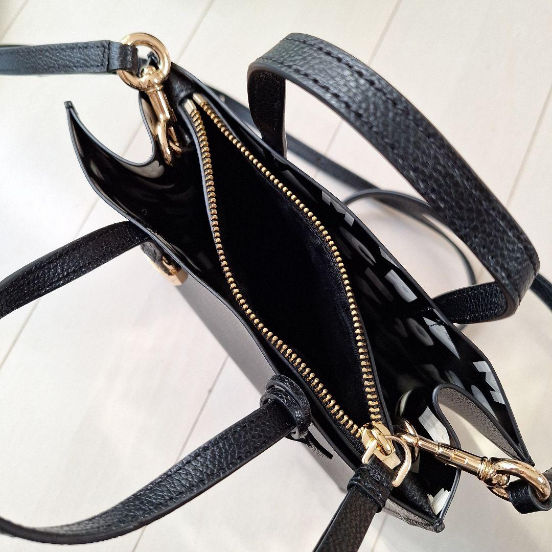 MARC JACOBS ブラック ショルダーバッグ MODI 5865