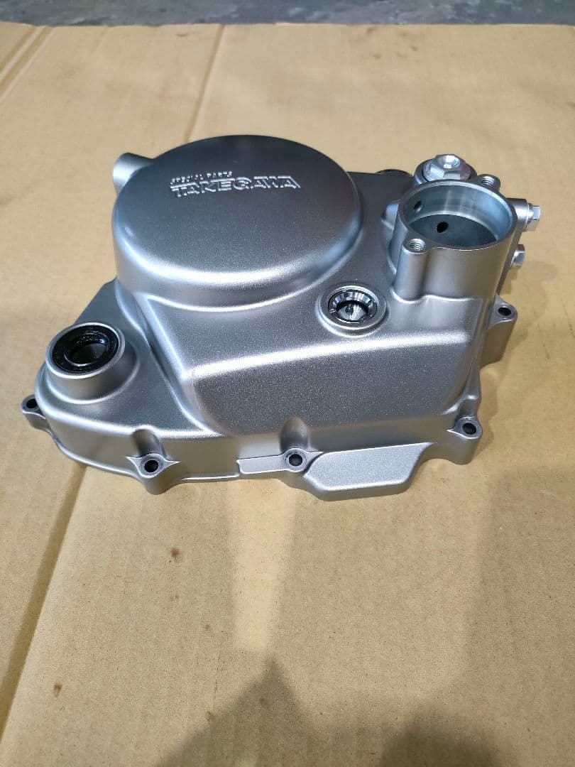 武川 ダイカストクラッチカバー XR100 エイプ100 NSF100