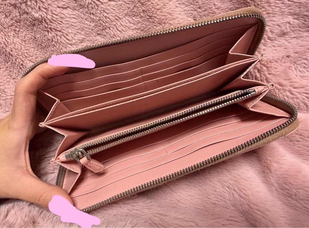 PRADA 日本限定 花柄 ラウンドジップ長財布