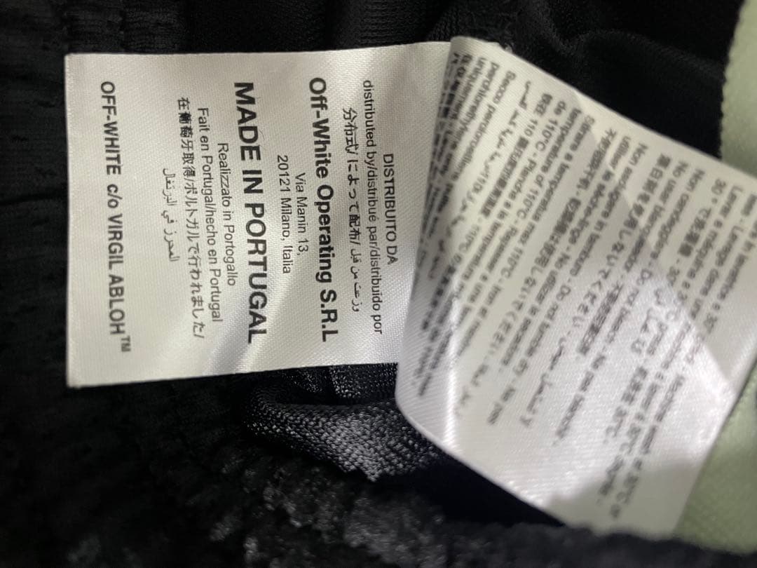 OFF-WHITE メッシュショートパンツ ブラック