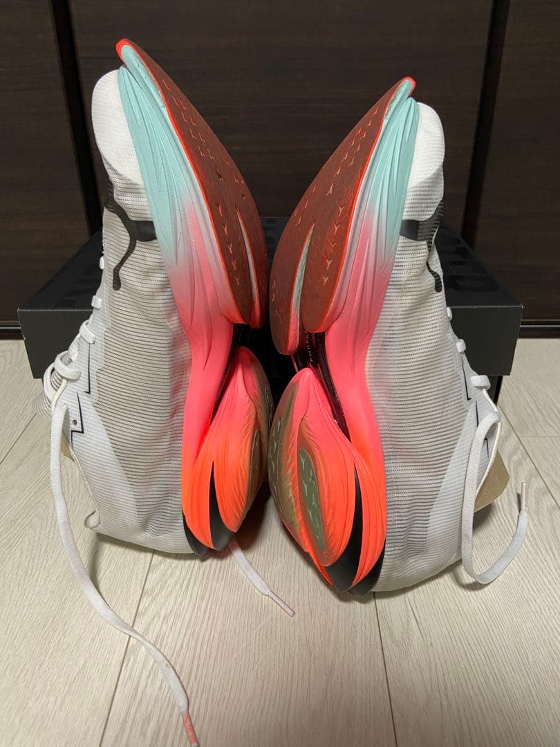 ま*さ様 【初期カラー】28.5cm ファストアールニトロエリート3