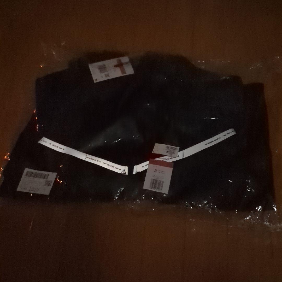 新品　NIKE テックフリース　今夜のみ価格です　リフレクターサイズL