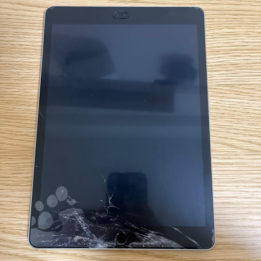 iPad 第9世代 64GB【画面ひびあり】