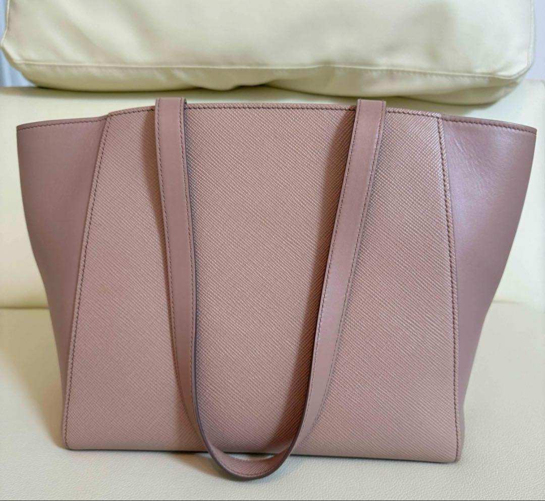 【値下げ】プラダ♡トートバッグ