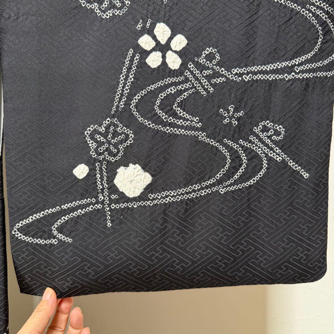 超美品　正絹　袷　現代　絞り　広襟　訪問着　着物　163　黒　シンプル　梅