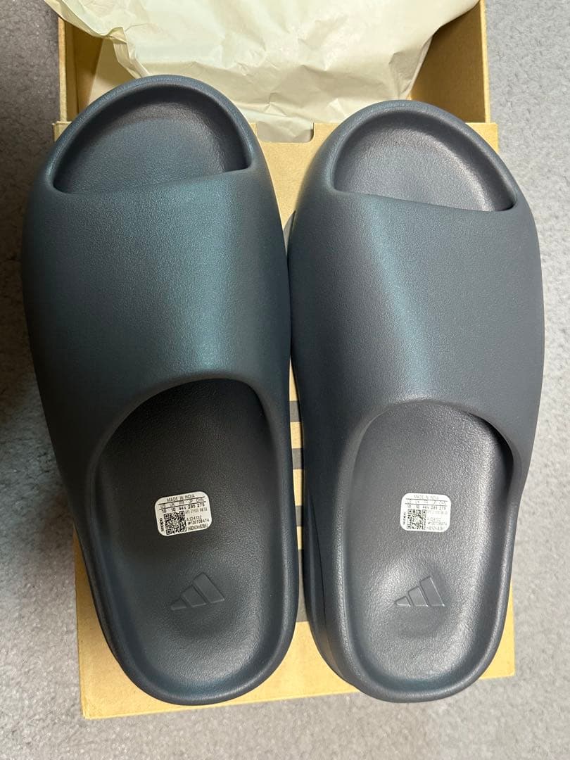 adidas YEEZY Slide \