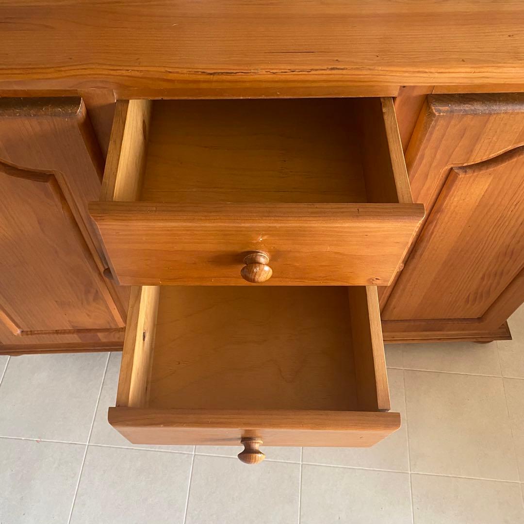 カントリー　パイン材　キャビネット　サイドボード　アンティーク　丸脚　家具