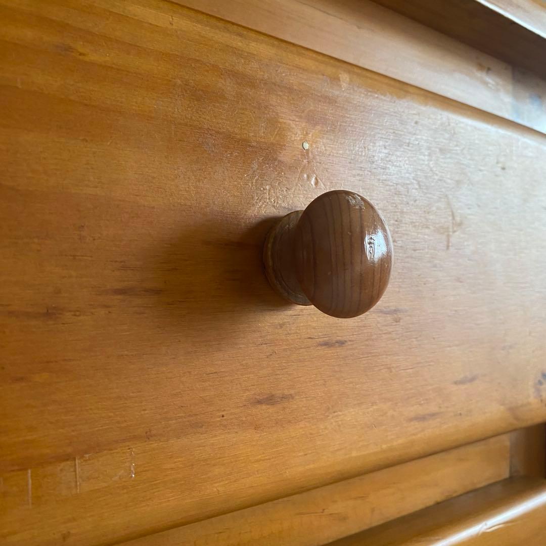 カントリー　パイン材　キャビネット　サイドボード　アンティーク　丸脚　家具