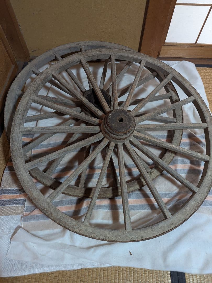 木製車輪 約80cm 伝統的デザイン 2輪セット
