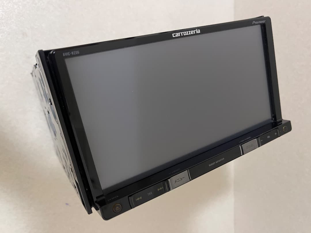 Pioneer AVIC-RZ06 カーナビゲーションシステム
