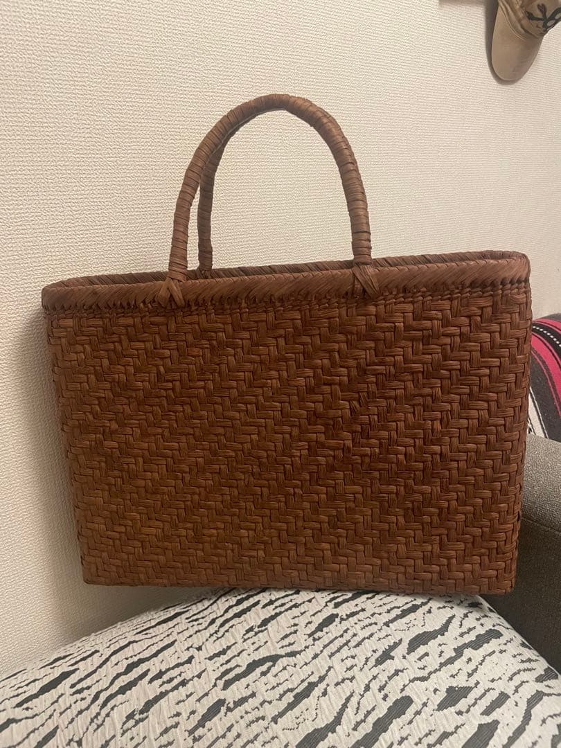 信州山葡萄　編み込み かごバッグ